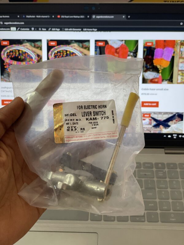 Pressure horn button/ horn