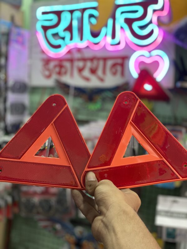img_7351 (2-pis) National Triangle/ Reflector/ RTO Triangle/ radium/ Sadar suraksha
