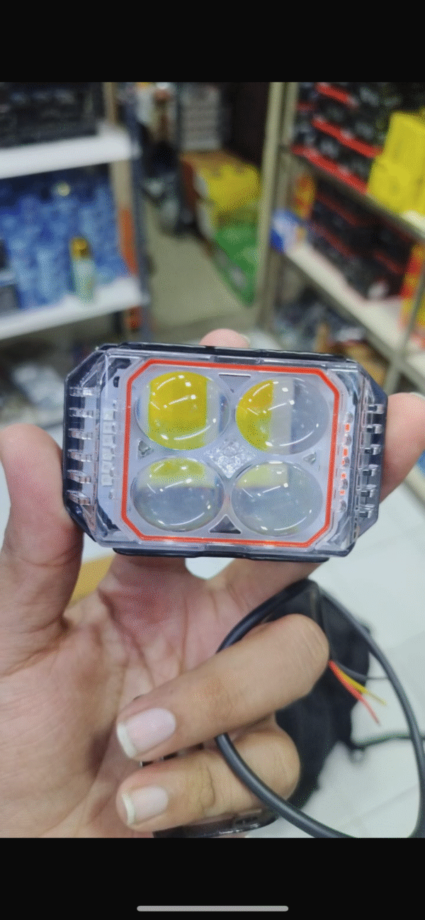 img_8409-2 4X4 Lens Fog Lamp with Yellow + White and Police Flasher (2-pis)/ 4X4 लेंस फोग लाइट पिला + सफेद और पोलिस फ्लैशर के साथ(2-पीस)