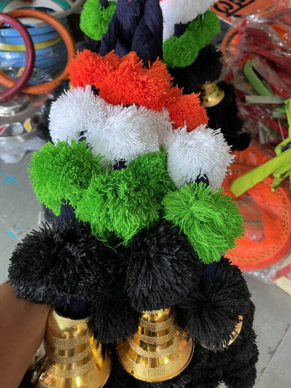 img_1530 Jodhpuri gonda / jodhpuri choti / tiranga choti / तिरंगा गोंडा / तिरंगा जोधपूरी चोटी
( 2 pis ) ( 2 पीस )