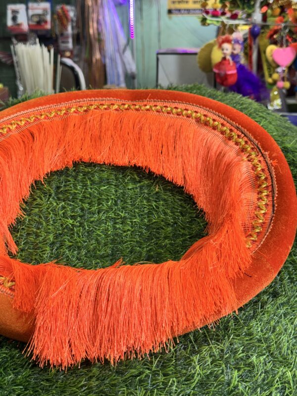 Velvet Heavy Steering Cover (L size) Orange-(16” inch)
वेलवेट हेवी स्टीयरिंग कवर ( L साइज) -(16” - इंच)