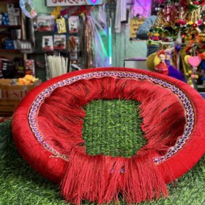 Velvet Heavy Steering Cover (L-Size) Red -(16” inch)
वेलवेट हेवी स्टीयरिंग कवर लाल (L साइज) - (16”-इंच)
