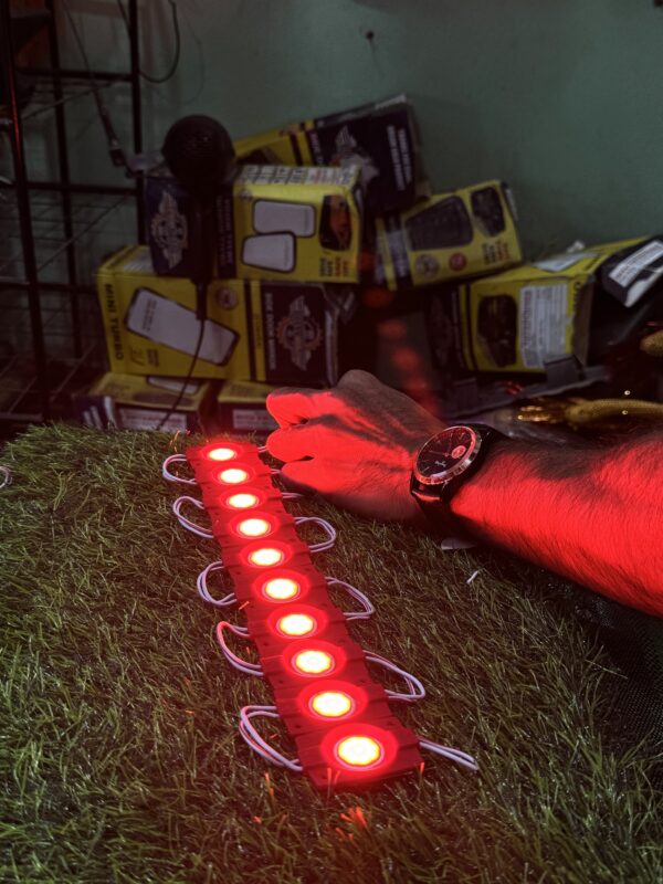 10 pis *Red Coin Light LED 10 pis - (12-volt)
10 पीस *लाल कॉइन लाइट LED- (12-वोल्ट)