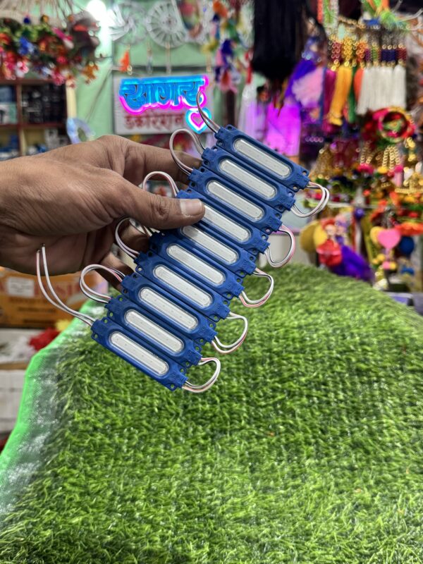 10 pis *Blue Tube module Light LED 10 pis - (12-volt)
10 पीस *नीला ट्यूब मोड्यूल लाइट LED- (12-वोल्ट)