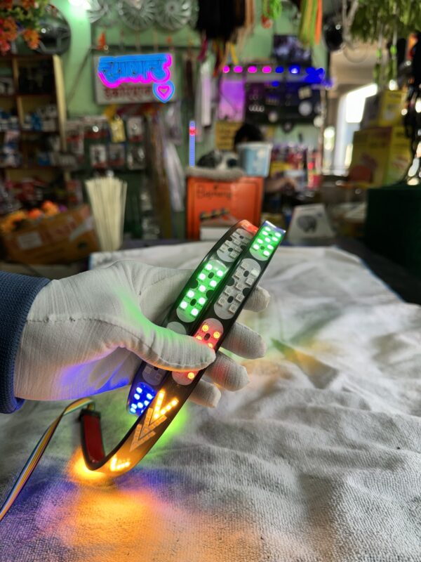 New RGB Multi Trunk light with 70 functions (4-feet) / pickup tail light strip (4-feet) / Ab 70 functions ke sath / New Multi RGB Break Strip