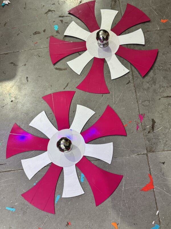 10 patti Wheel cap [2 pis] for 15” inch tyre || 10 पट्टी व्हील कैप (15” इंच टायर ) [2 पीस]