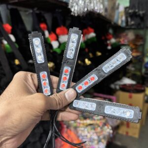 Reb Blue Flashing 6 lens - [4 - pis] 12volt
रेड ब्लू फ्लैशिंग 6 लेंस वाला- [4 - पीस आयेगा] 12वोल्ट