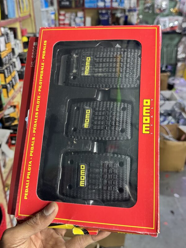 img_1023 MOMO Clutch, Break, Accelerator Kit (Universal Fitting) carbon fiber finish
मोमो क्लच, ब्रेक, एक्सीलरेटर किट (सभी गाड़ियो में लग जाएगा) कार्बर फाइबर फिनिश
