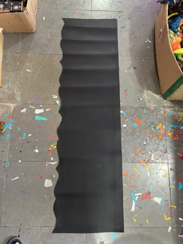 5.5 feet black rubber (tyre sole) [size- 5.5 feet X 1.5 feet]