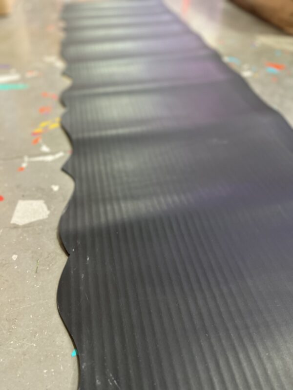 5.5 feet black rubber (tyre sole) [size- 5.5 feet X 1.5 feet]