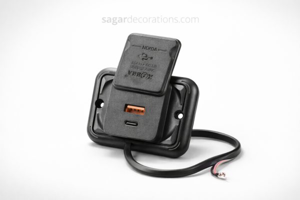 KAM-92 kobra mini usb + c type charger with fast charging support 12/24 volt common