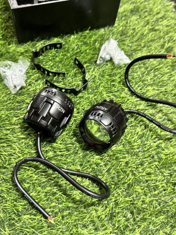 Moto Power fog lamp - with Red  devil DRL white & Yellow {12volt 24volt common} किसी भी गाड़ी में लग जाएगा!