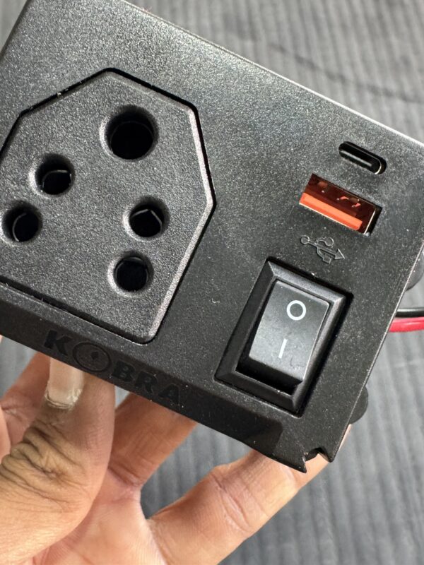 Kobra Micro Converter Fast Charger (12/24 volt Common) 3 pin + usb + c type