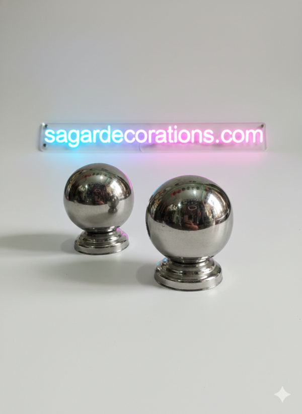 2” inch Steel Balls with 🔩 thread inside, for wheel caps and multiple uses for show (2 pis) / 2” इंची स्टील बॉल (अंदर से थ्रेड), व्हील कैप और अन्य बोहोत से शो करवाने के लिए. (2 पीस आयेगा)