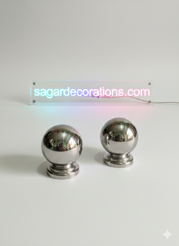 2” inch Steel Balls with 🔩 thread inside, for wheel caps and multiple uses for show (2 pis) / 2” इंची स्टील बॉल (अंदर से थ्रेड), व्हील कैप और अन्य बोहोत से शो करवाने के लिए. (2 पीस आयेगा)