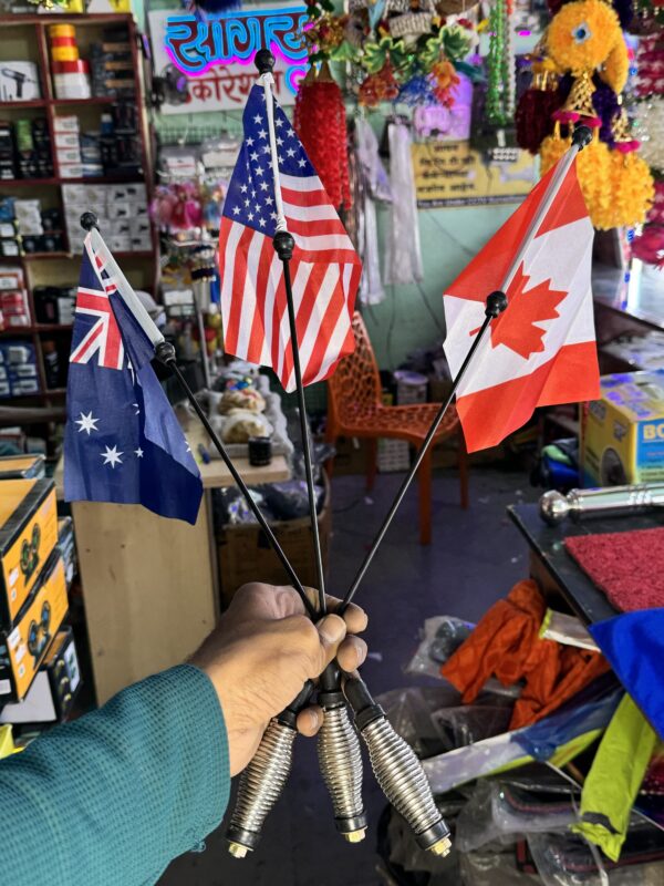 Bonnet Flag America 🇺🇸, Canada 🇨🇦, UK 🇬🇧 / Best Quality Flags (2 pis) (2 flags) फ्लैग बोनेट एंटीने अमेरिका 🇺🇸, कनाडा🇨🇦, यूके🇬🇧 / (कोई भी 2 पीस आयेगा)(2 फ्लैग आयेगा)