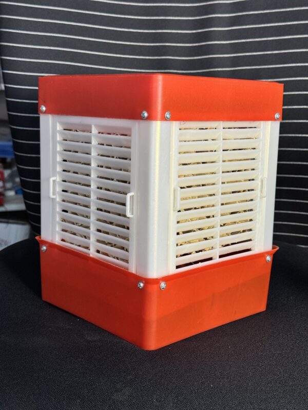 New charging Mini Cooler with water pump, Rechargeable, up to 3/4 hours / honeycomb Pad for better cooling, heavy duty cooler