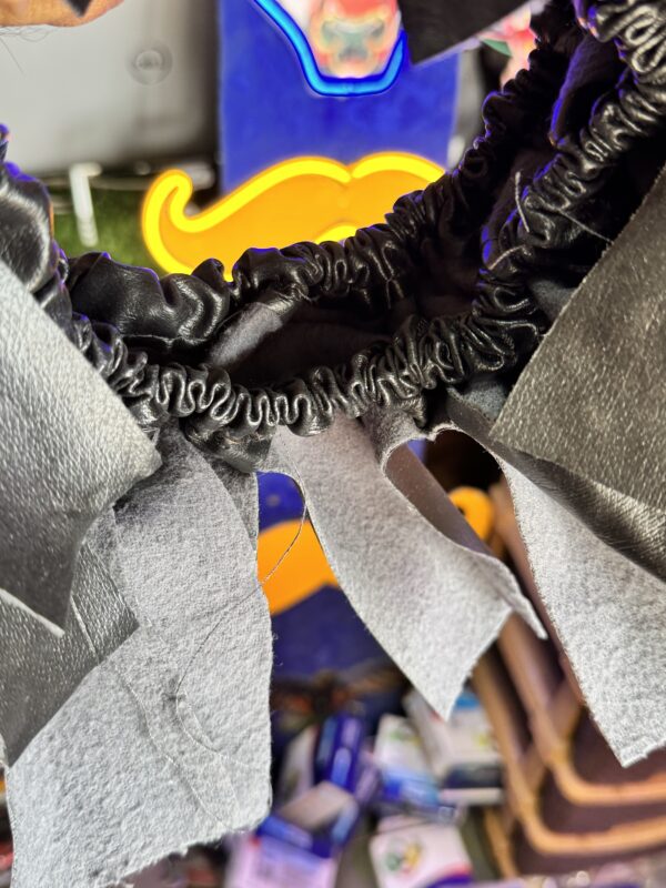 img_3936 Leather elastic steering cover (black) / heavy quality steering wheel cover / stering kavar / cover / lethar steering cover / {Size - 14” to 17” inch steering} full elastic
लेदर इलास्टिक स्टेरिंग कवर(ब्लैक)