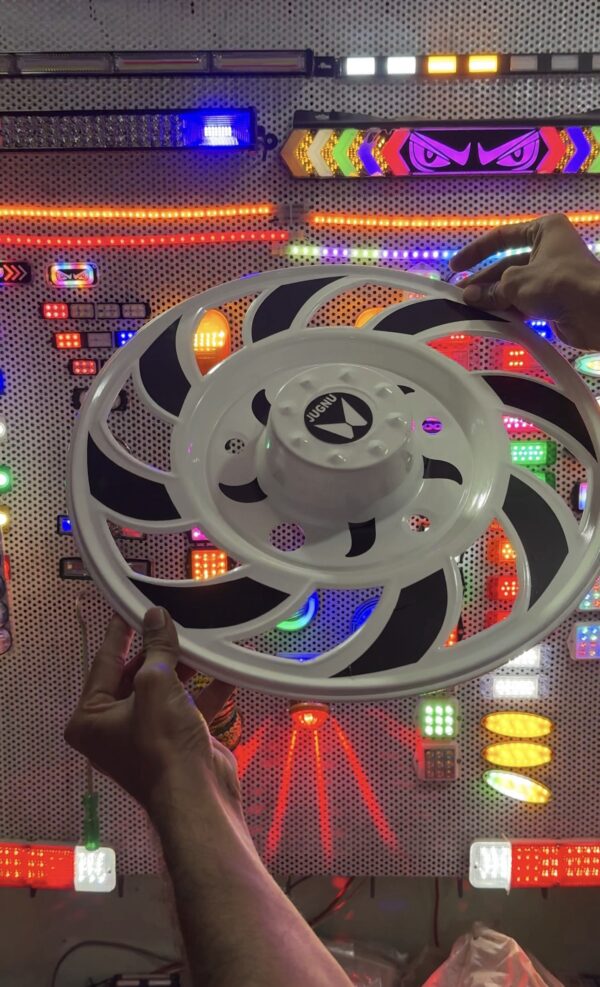 2 White wheel cap [Size R 15” inch] ( *2 pis inside) for Bolero and all 15” inch tyre size / waterproof wheel caps / white design wheel / coating wheels/ coated wheel cover / new wheel cap / fancy wheel cap / veel cap (*2 पीस आयेगा) 15 इंच टायर 🛞 में लगेगा जैसे बोलेरो/ सफ़ेद व्हील कैप / VIP wheel covers